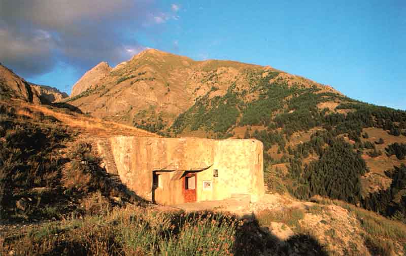 Ouvrage Maginot de Saint-ours haut (1880 m) - Le bloc 2